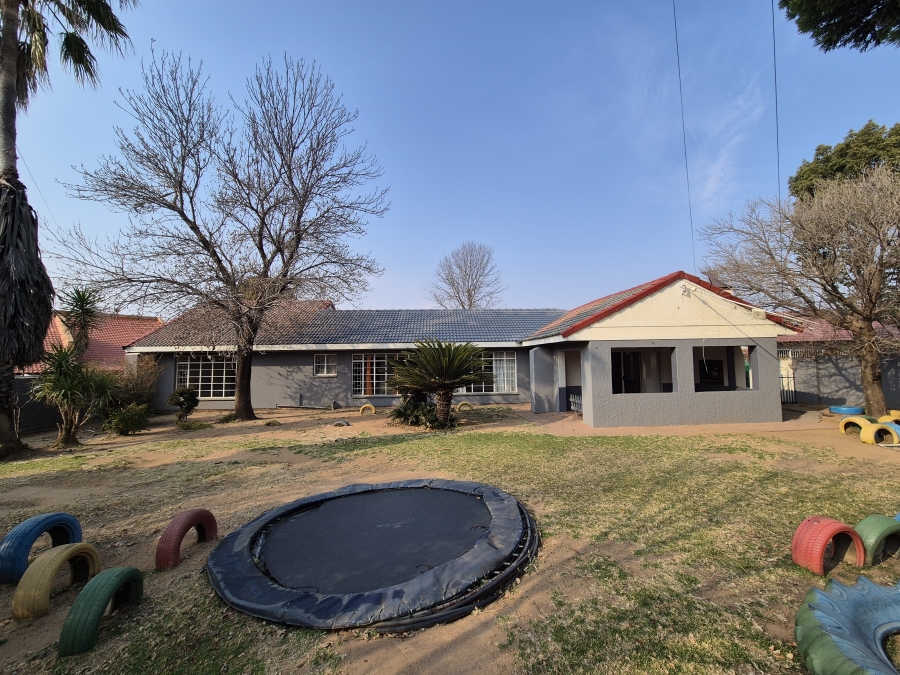 3 Bedroom Property for Sale in Flamwood North West